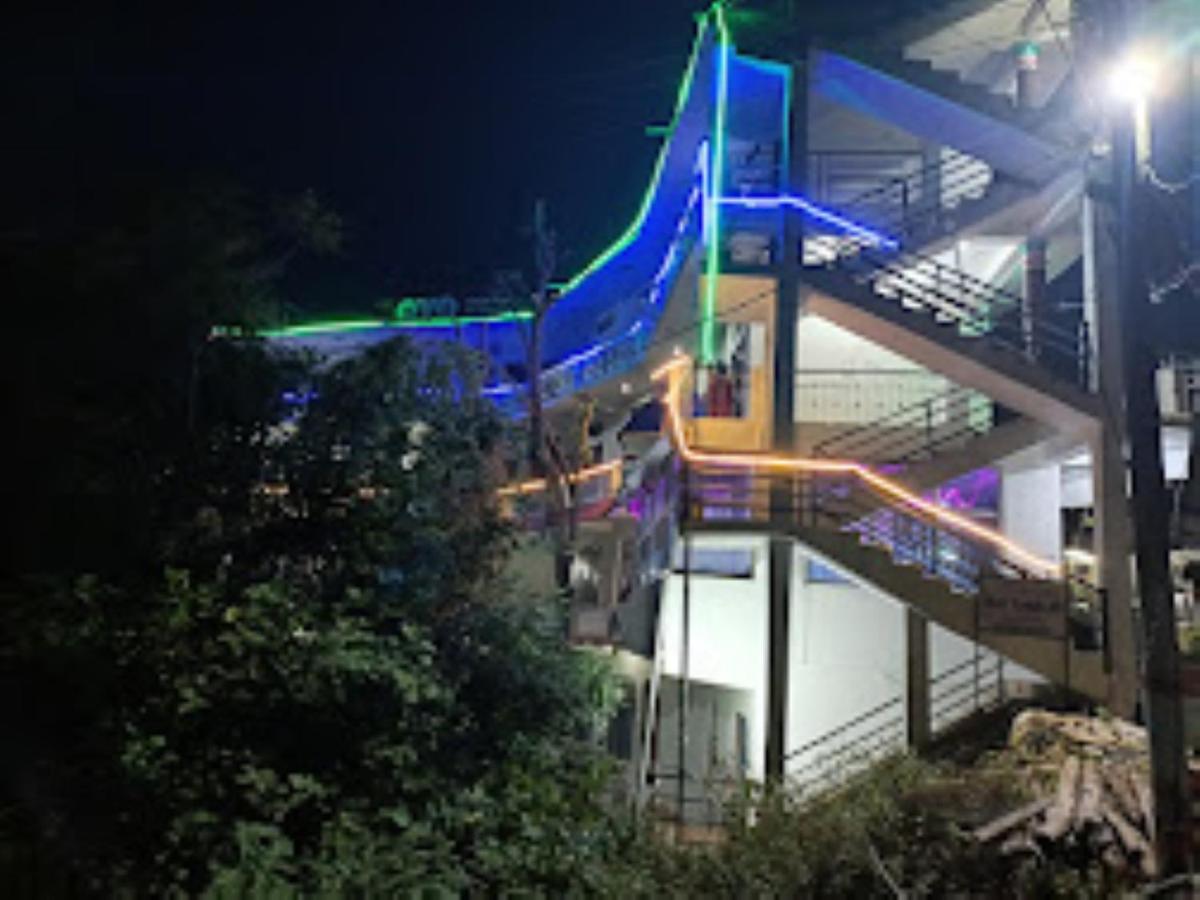 Hotel Riya Residency, Barkot, Uttarakhand ภายนอก รูปภาพ